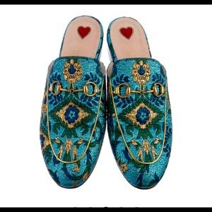 AUTHENTIC GUCCI
Princetown Horsebit Accent Mules